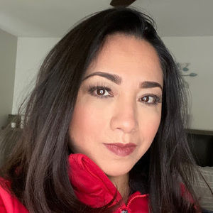 Meet your Posher, Alicia